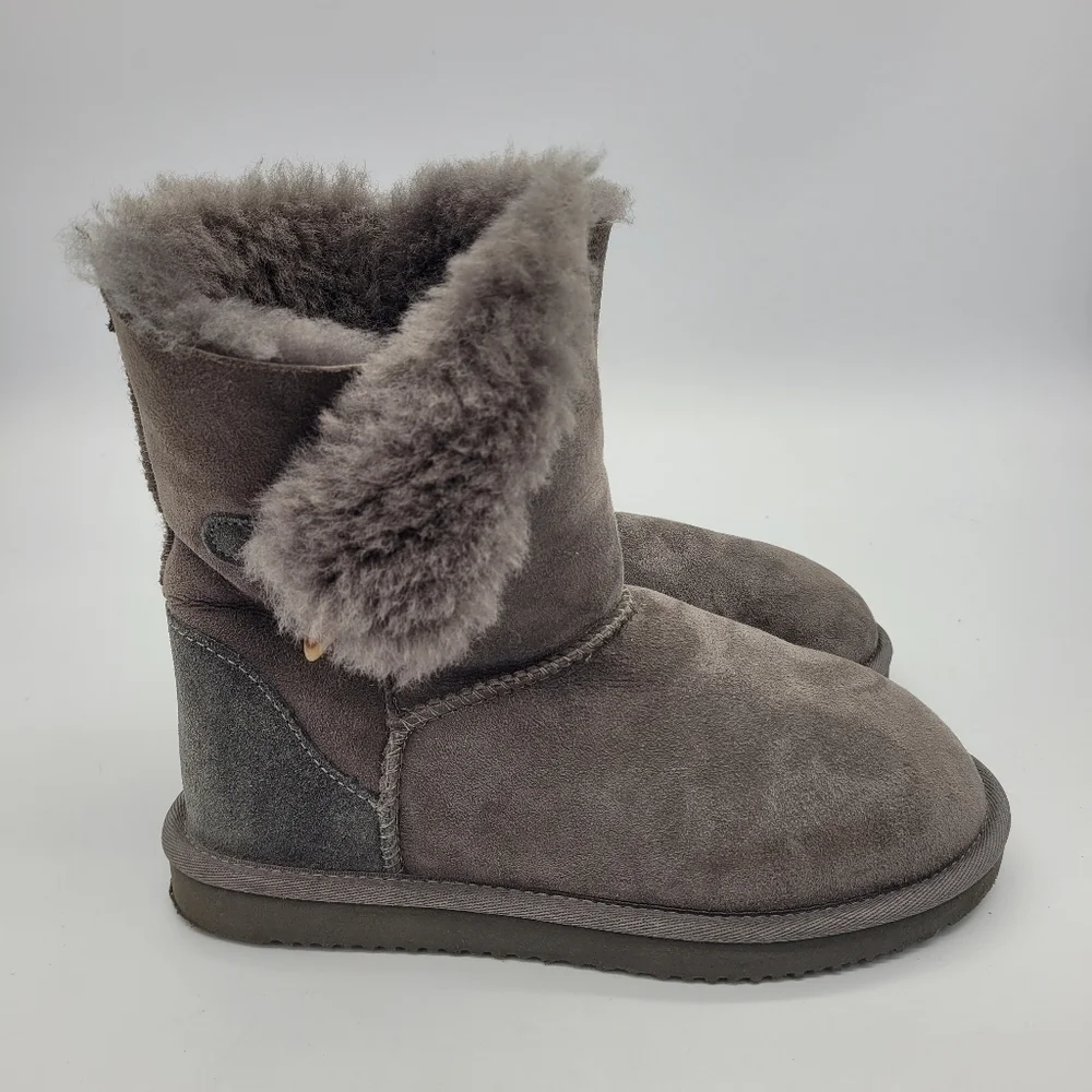 Cozie Steps Shoes Women's 6.5 Genuine Australian Sheepskin Toggle Short Boots